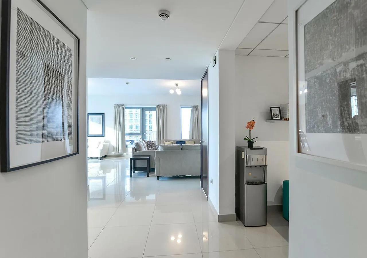 Starlight {Ease By Emaar} 29 Boulevard Tower 2 Apartment